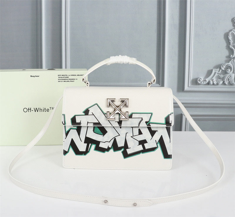 MC-OFF White-740