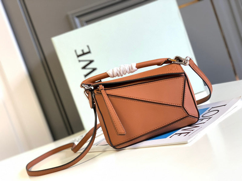 MC-Loewe-1475