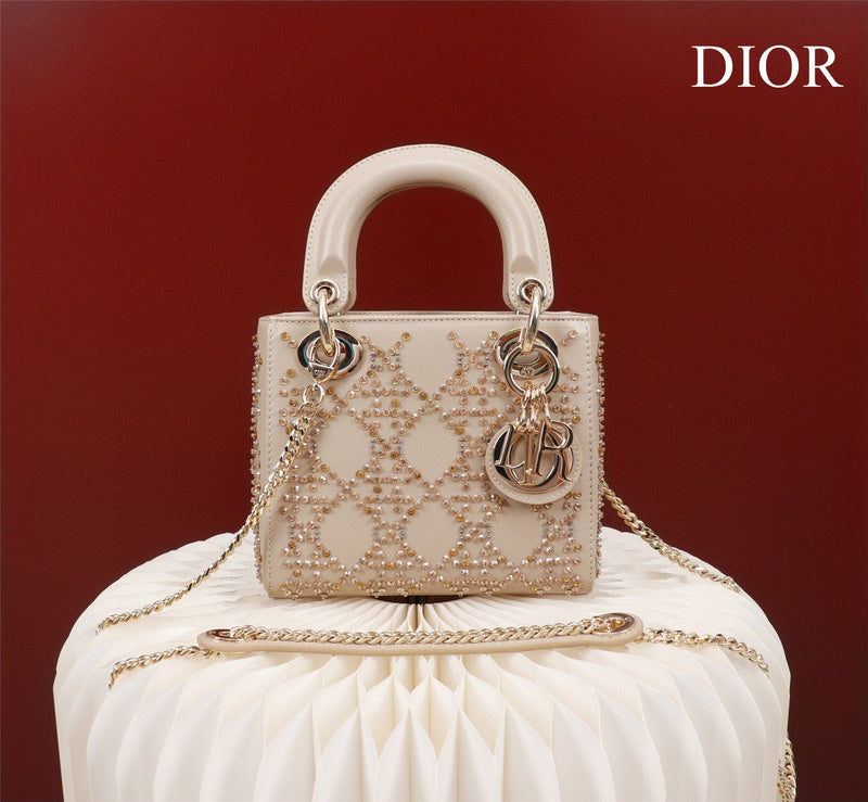 MC-Christian Dior-5203