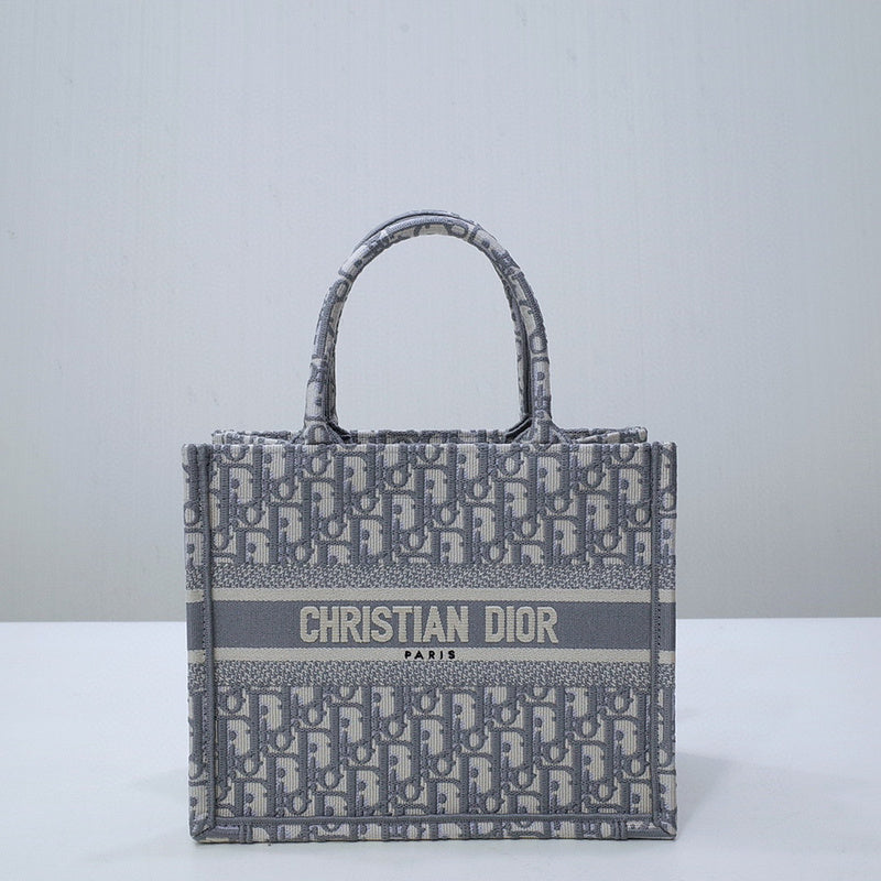 MC-Christian Dior-5204