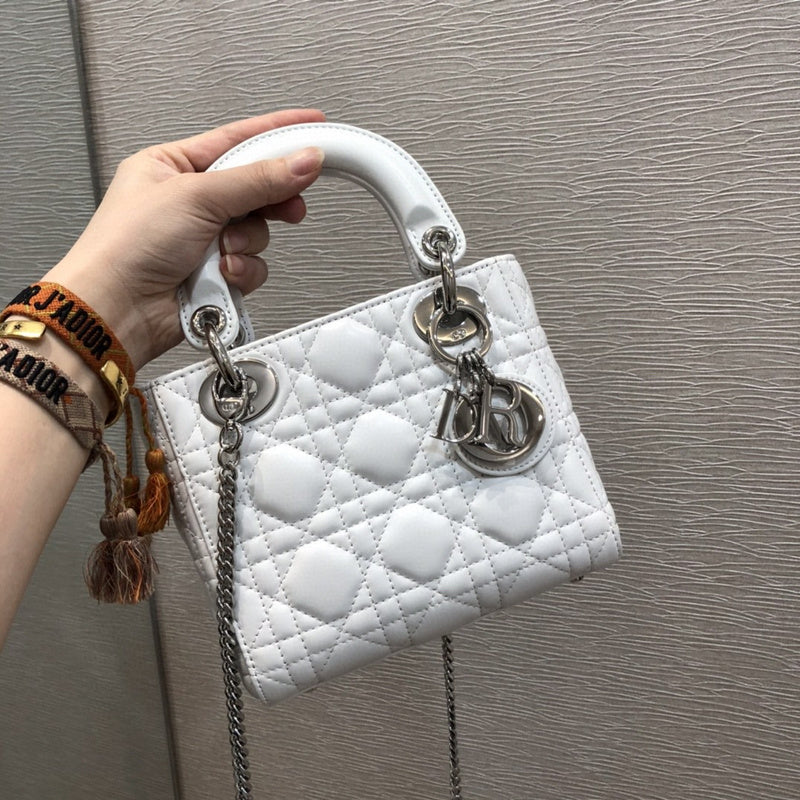 MC-Christian Dior-5205