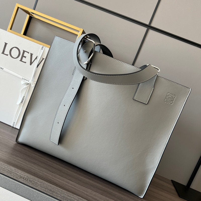 MC-Loewe-1479