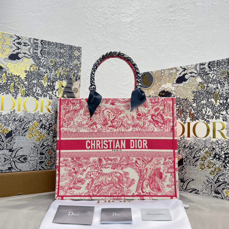 MC-Christian Dior-5212