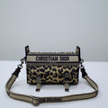 MC-Christian Dior-5214
