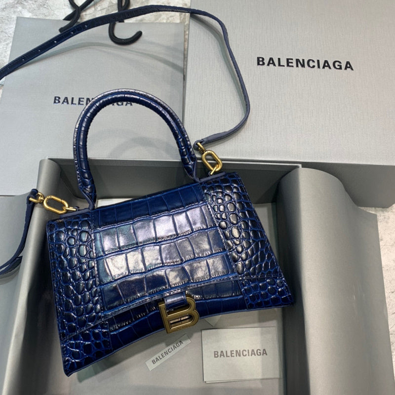 MC-Balenciaga-2275