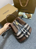 MC-Burberry-801