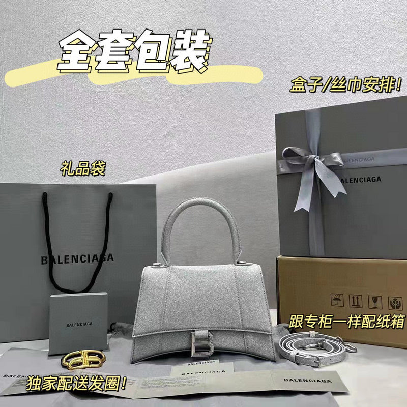 MC-Balenciaga-2284