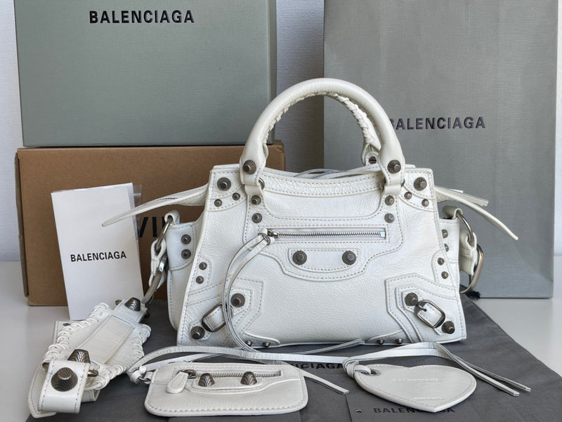 MC-Balenciaga-2291