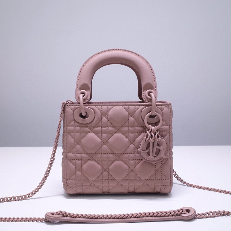 MC-Christian Dior-5256