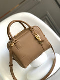 MC-Loewe-1496