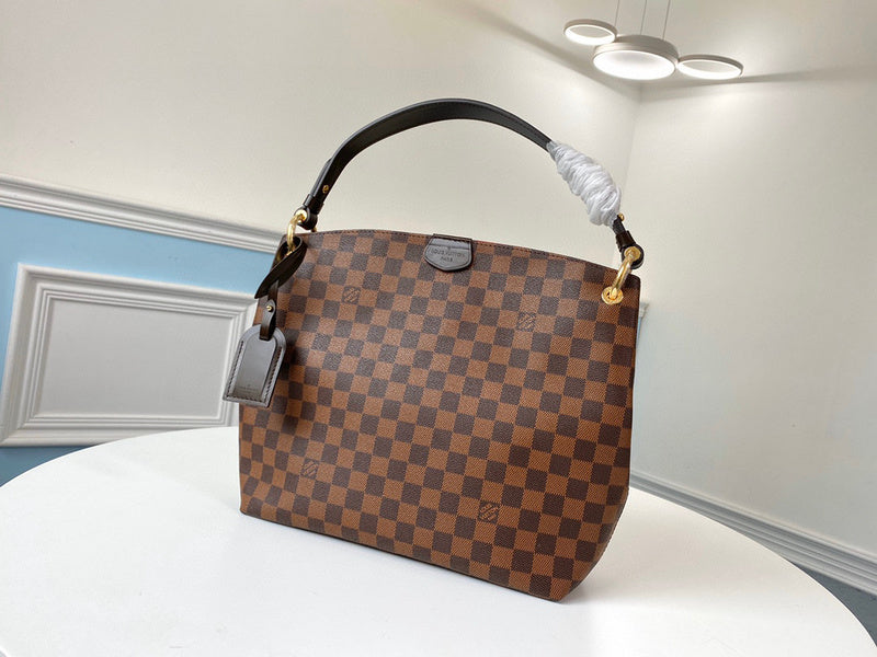 MC-LV-Bags-5759