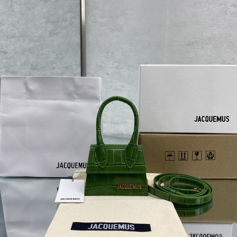 MC-JACQUEMUS-404