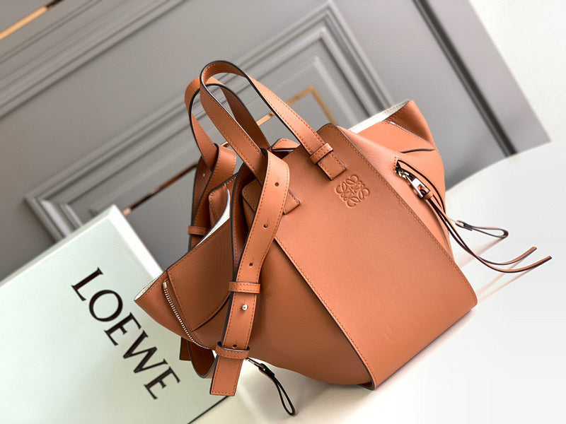 MC-Loewe-1499