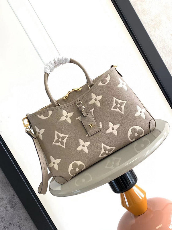 MC-LV-Bags-5773