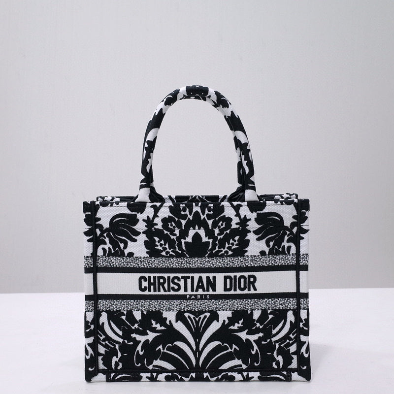 MC-Christian Dior-5273