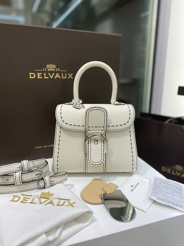 MC-Delvaux-056