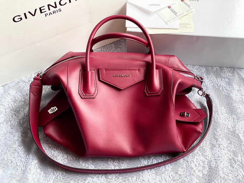 MC-GIVENCHY-774