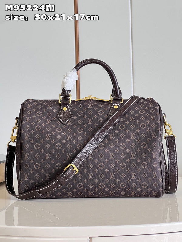 MC-LV-Bags-5797