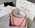 MC-GIVENCHY-775