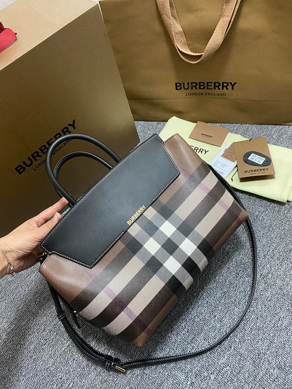 MC-Burberry-813