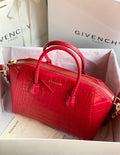 MC-GIVENCHY-776