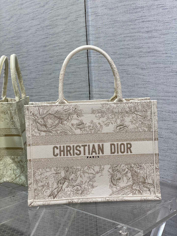 MC-Christian Dior-5301