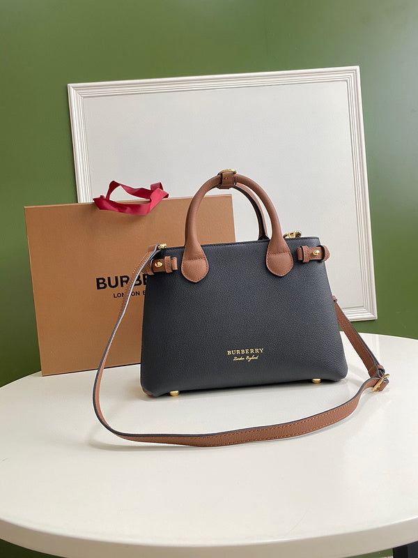 MC-Burberry-815