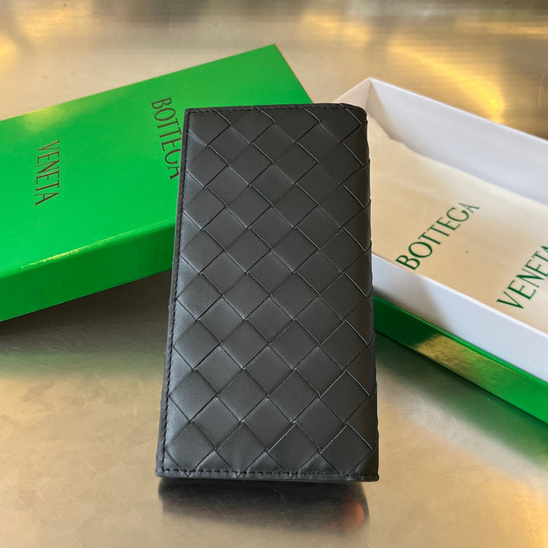 MC-Wallets-1061