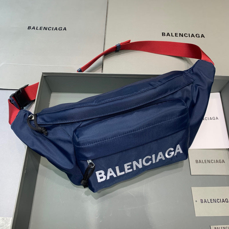 MC-Balenciaga-2325
