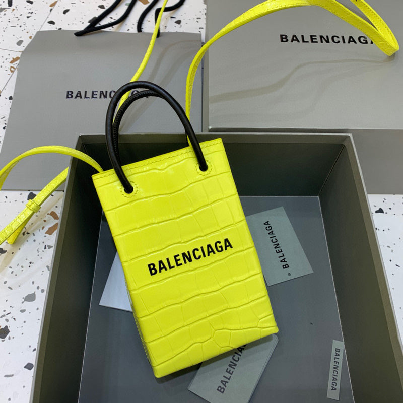 MC-Balenciaga-2333