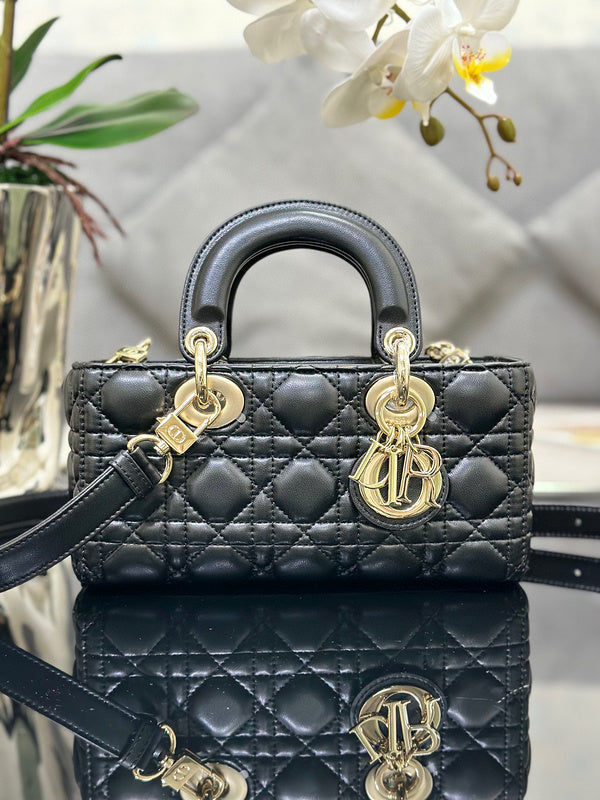 MC-Christian Dior-5332