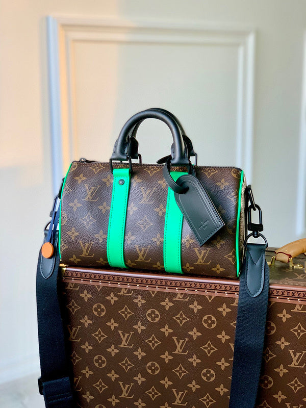 MC-LV-Bags-5850