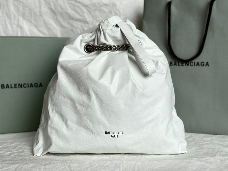 MC-Balenciaga-2345