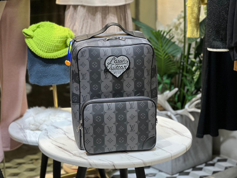 MC-LV-Bags-5853