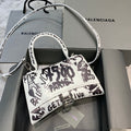 MC-Balenciaga-2348