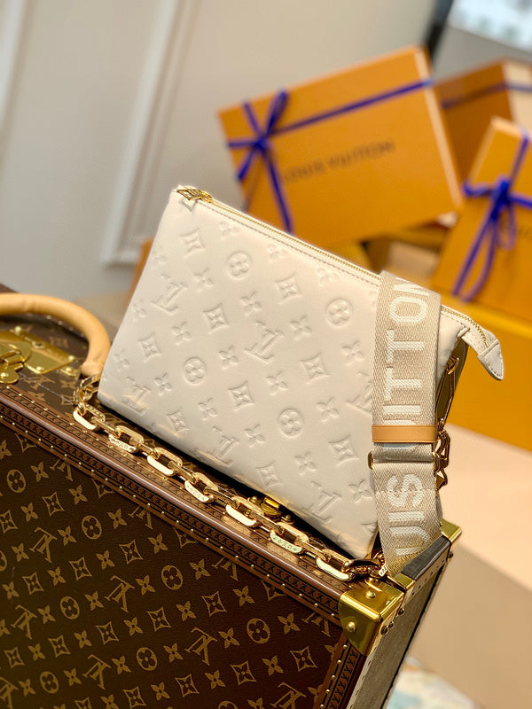 MC-LV-Bags-5862