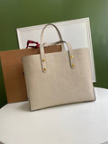 MC-Burberry-822