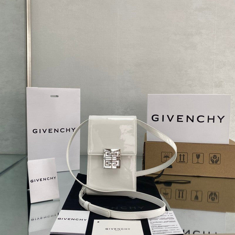 MC-GIVENCHY-788