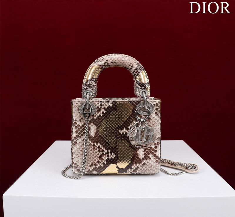 MC-Christian Dior-5354