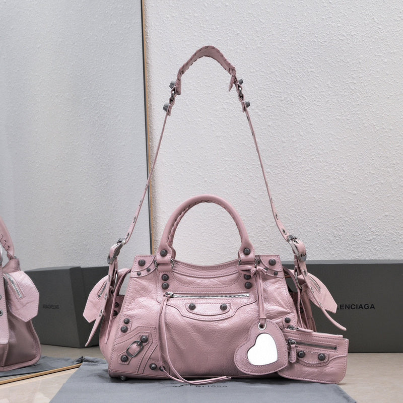 MC-Balenciaga-2361