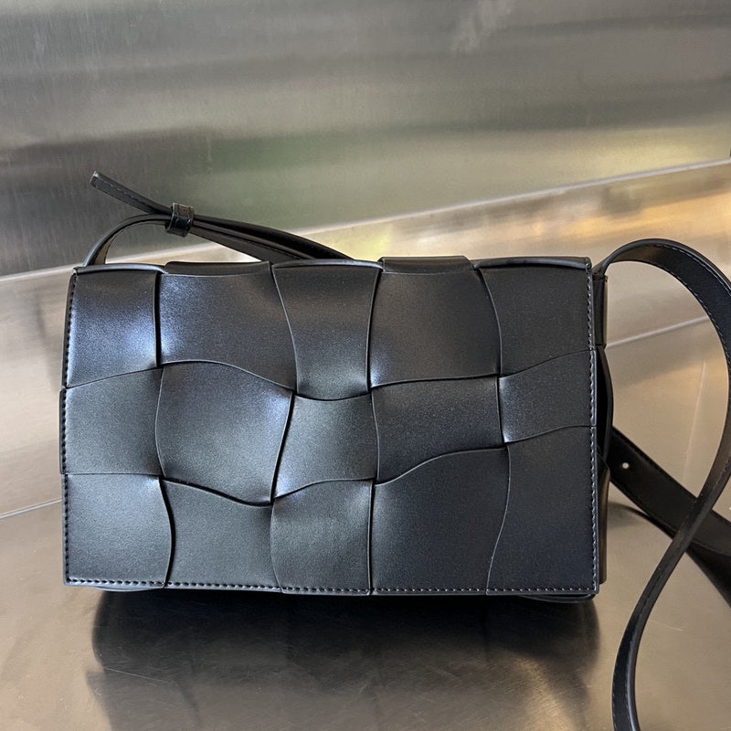 MC-Bottega Veneta-3014