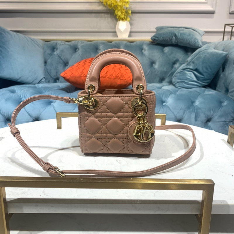 MC-Christian Dior-5372
