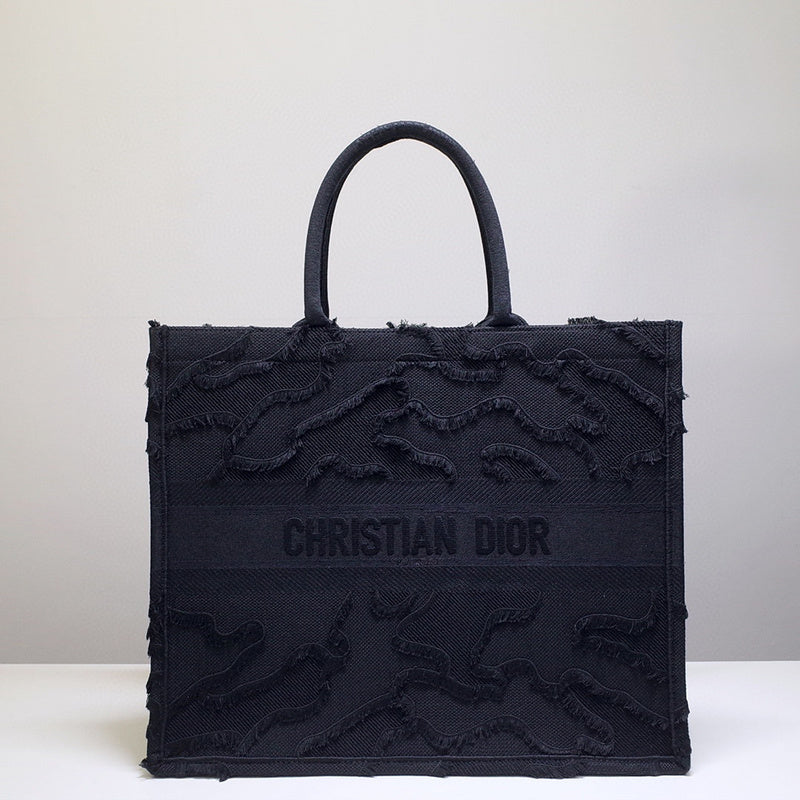MC-Christian Dior-5373