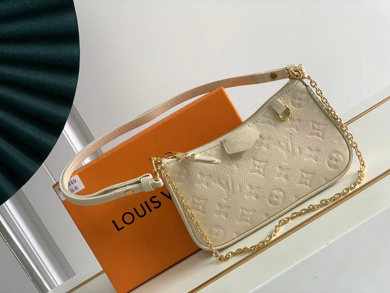 MC-LV-Bags-5882