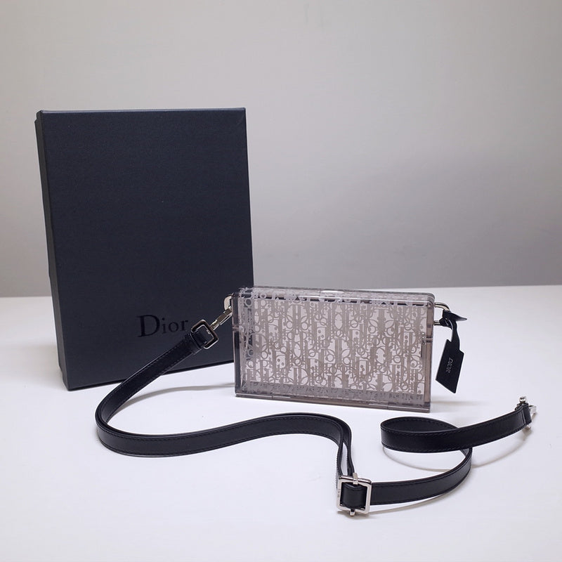 MC-Christian Dior-5377