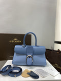 MC-Delvaux-058