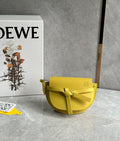 MC-Loewe-1536