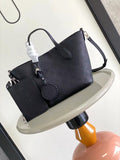 MC-LV-Bags-5902