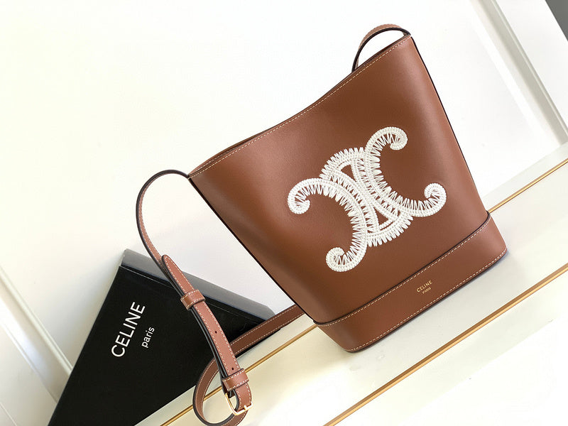 MC-Celine-2602