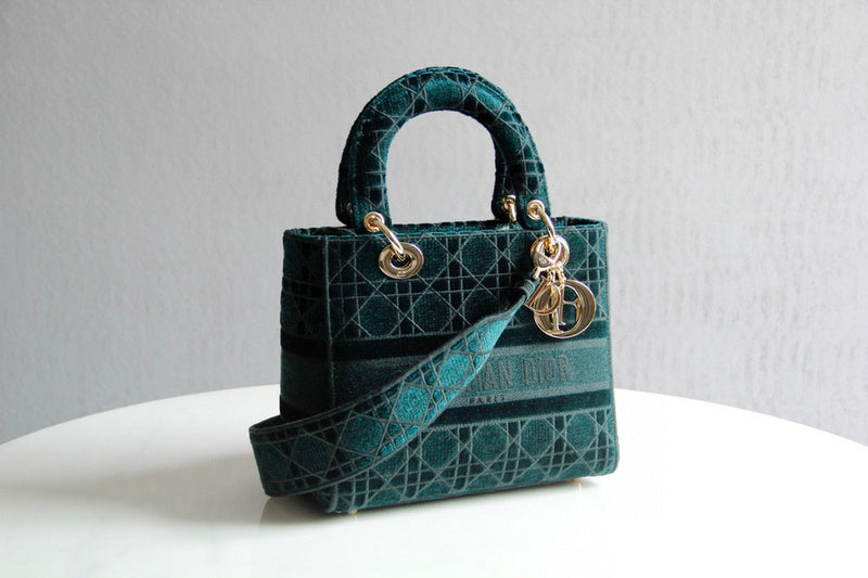 MC-Christian Dior-5404